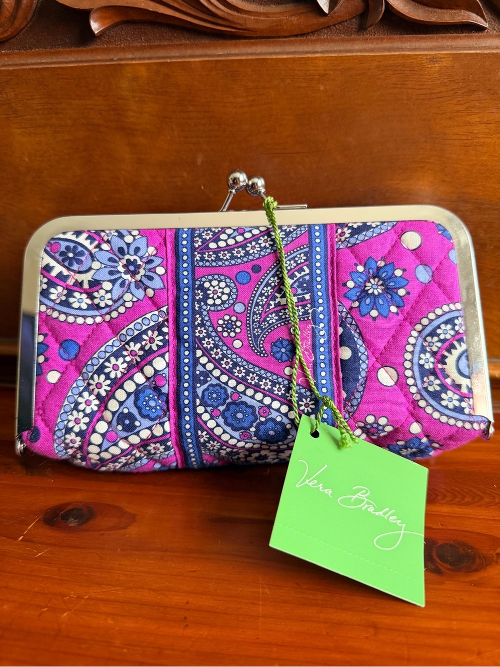 NWT Vintage Vera Bradley Kiss and Make Up Cosmetic Case in Boysenberry Pattern